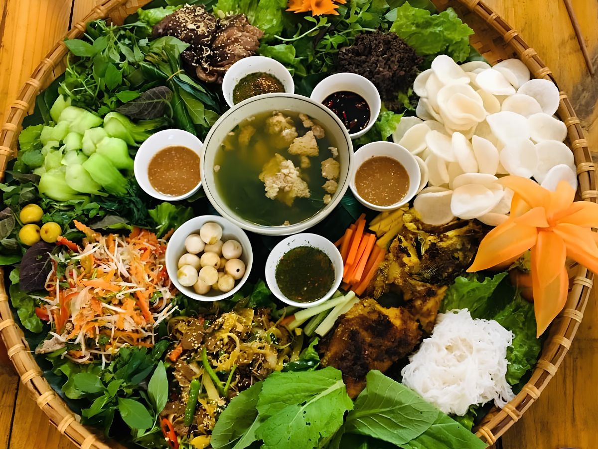 Ẩm thực Ninh Bình hấp dẫn với nhiều món đặc sản mang đậm hương vị địa phương. (Nguồn: Sưu tầm)