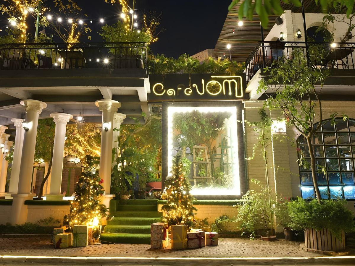 Vòm Cafe mang đến không gian xanh mát, thích hợp để thưởng thức đồ uống và thư giãn. (Nguồn: Sưu tầm)