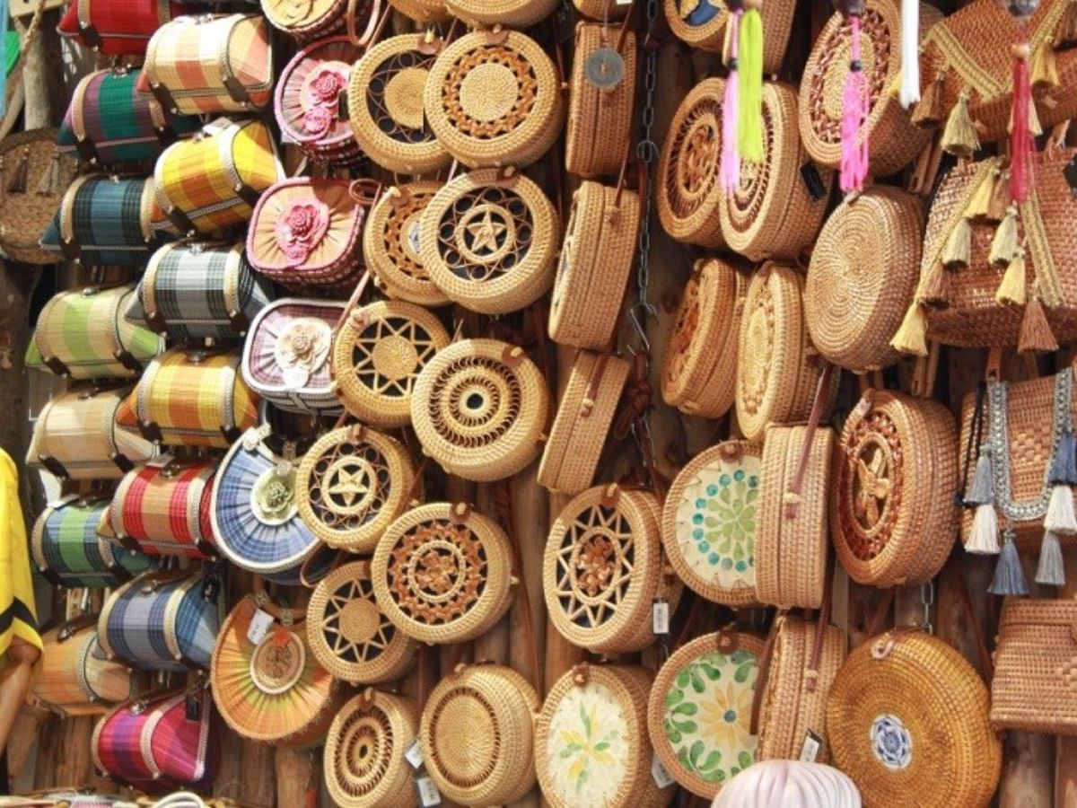 Các sản phẩm thủ công từ mây tre đan Ngọc Động với mẫu mã đa dạng, tinh xảo