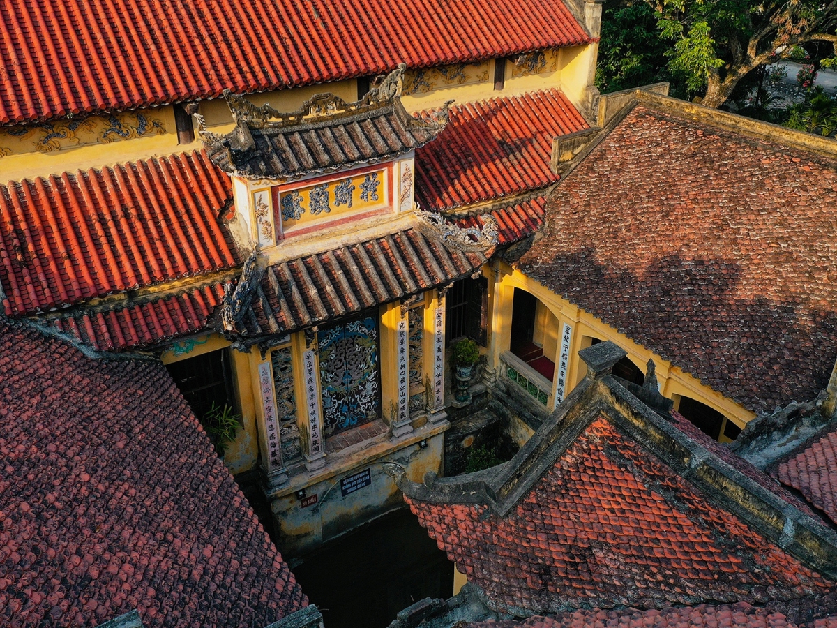 Giếng khẩu nằm ở trung tâm ngôi đền