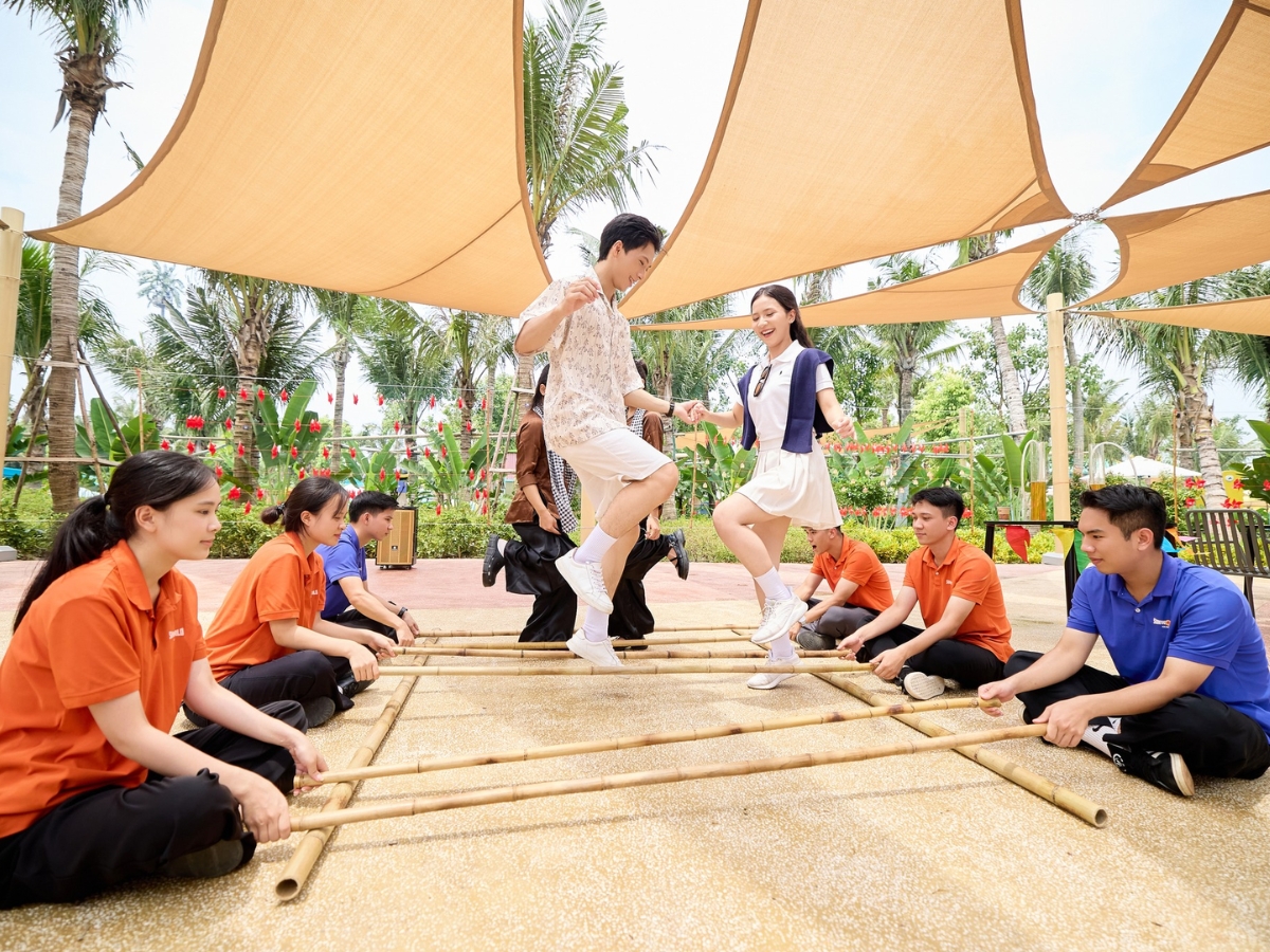 Kết hợp vui chơi giải trí tại Sun World Ha Nam để chuyến đi thêm đáng nhớ.