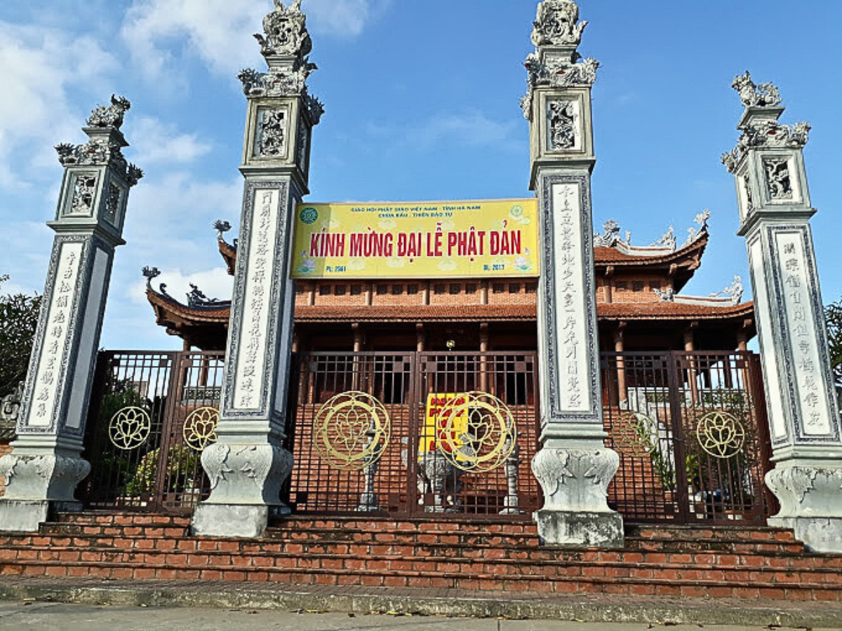 Lễ Phật Đản tại Chùa Bầu Hà Nam