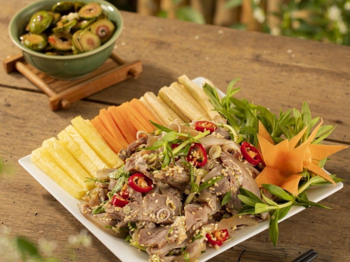 Món dê núi tái chanh thơm ngon hấp dẫn