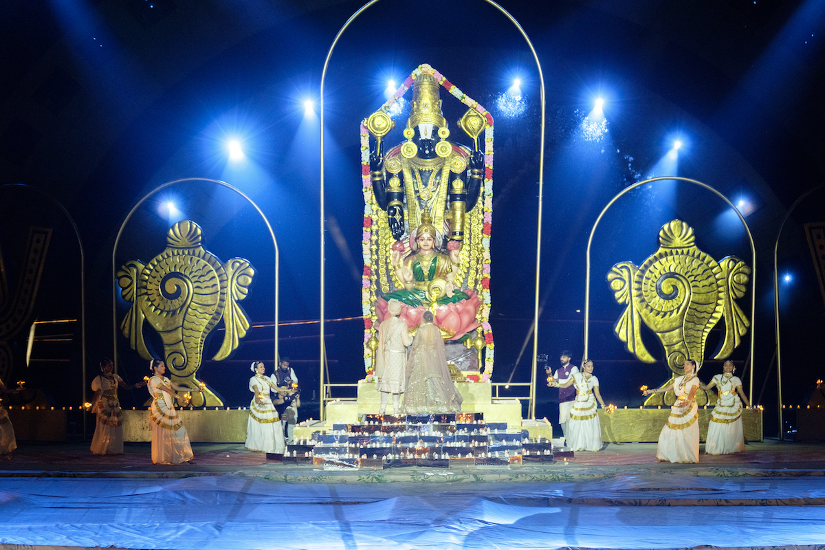 the-mega-wedding-at-jw-marriott-phu-quoc-emerald-bay-by-an-indian-billionaire-family