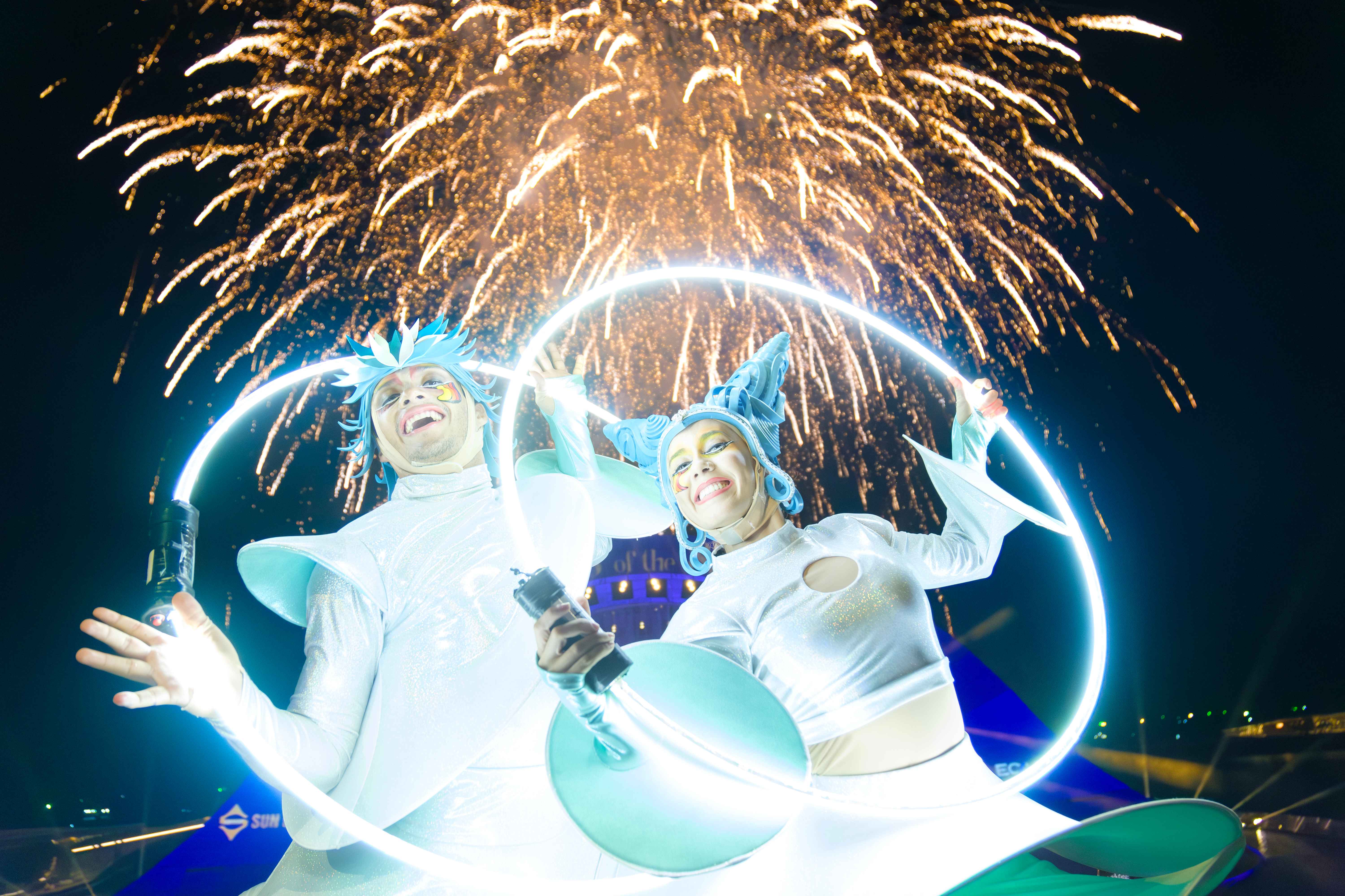 kiss-of-the-sea-world-largest-water-projection-theater