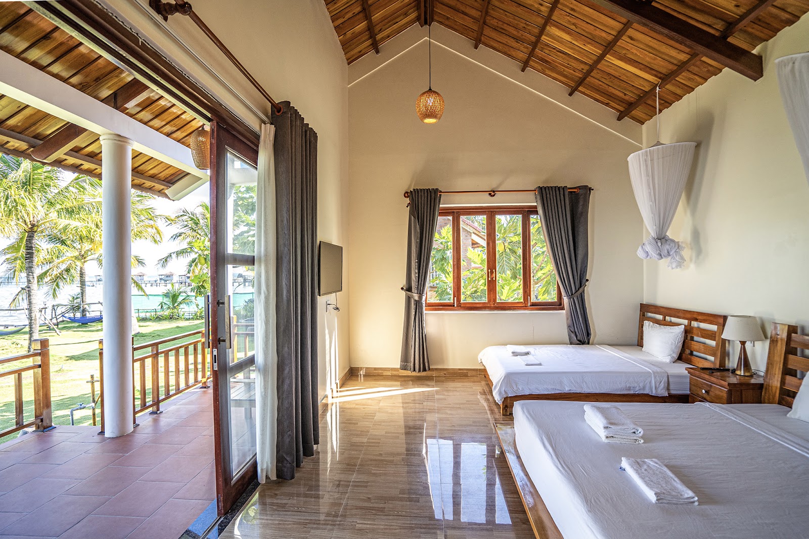 Homestay gần làng chài là lựa chọn lưu trú rất thú vị và đáng để du khách trải nghiệm.