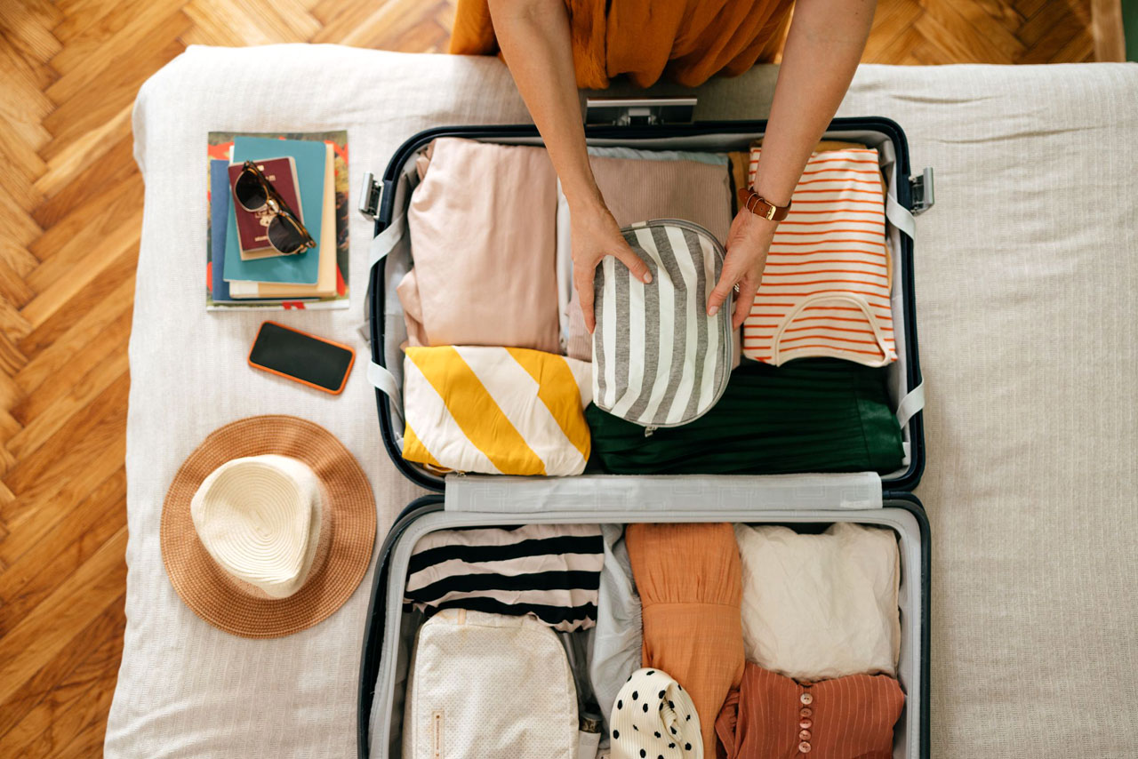 Chuẩn bị đầy đủ hành lý là bí quyết giúp chuyến đi của du khách thêm trọn vẹn.