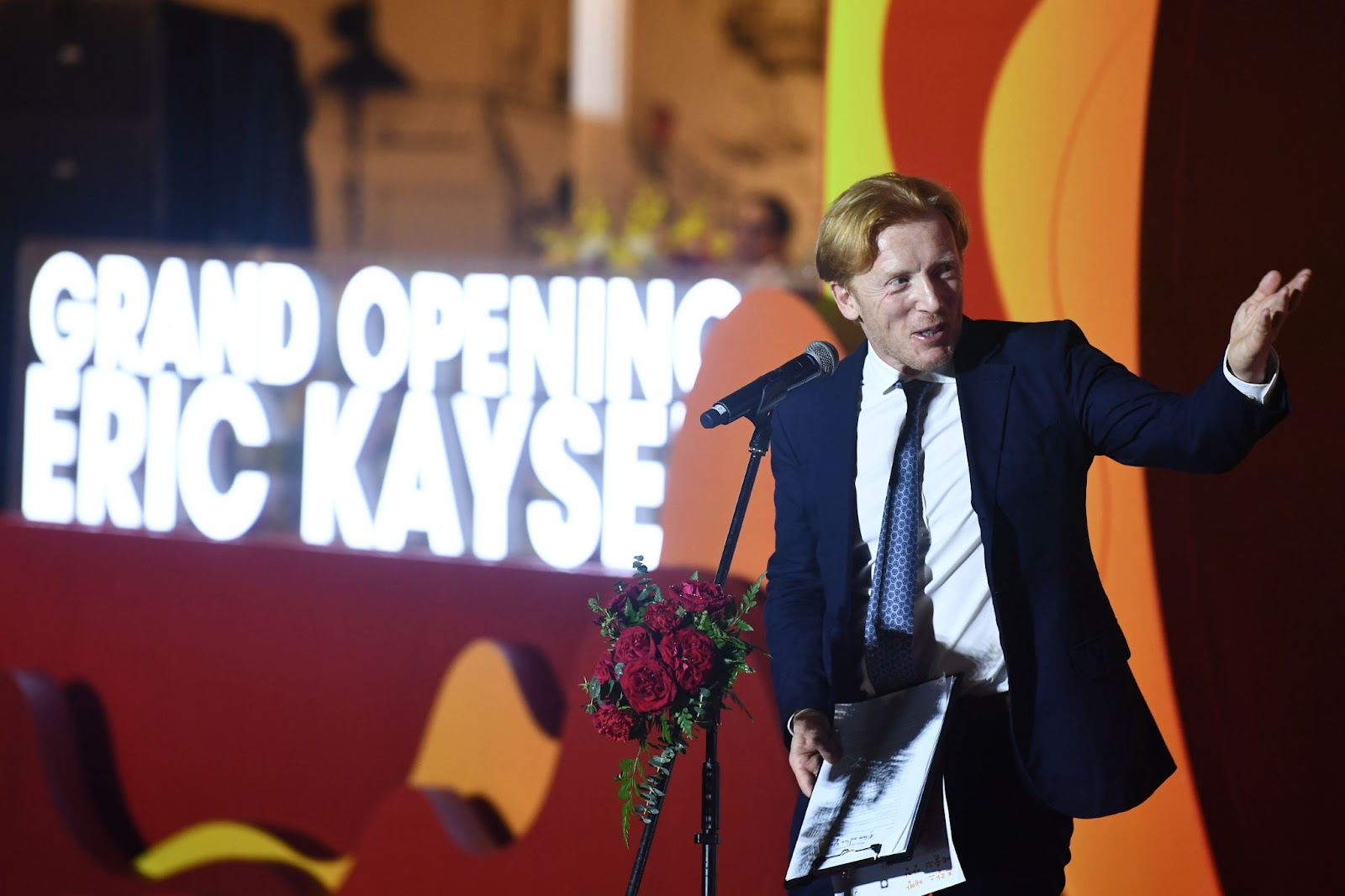 Eric Kayser phát biểu trong buổi lễ khai trương cửa hàng đầu tiên tại Việt Nam