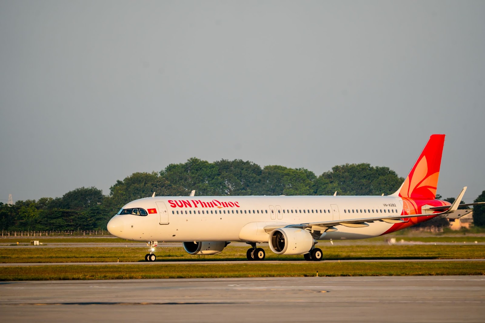 Chiếc A321NX đã hạ cánh tại Nội Bài chiều 24/11