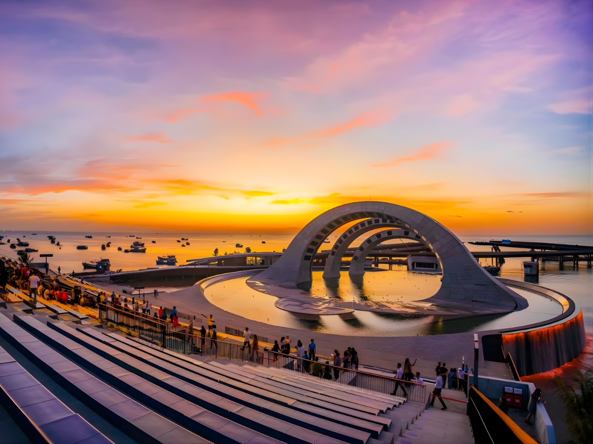 Show diễn được tổ chức trên sân khấu vô cực lớn nhất thế giới.