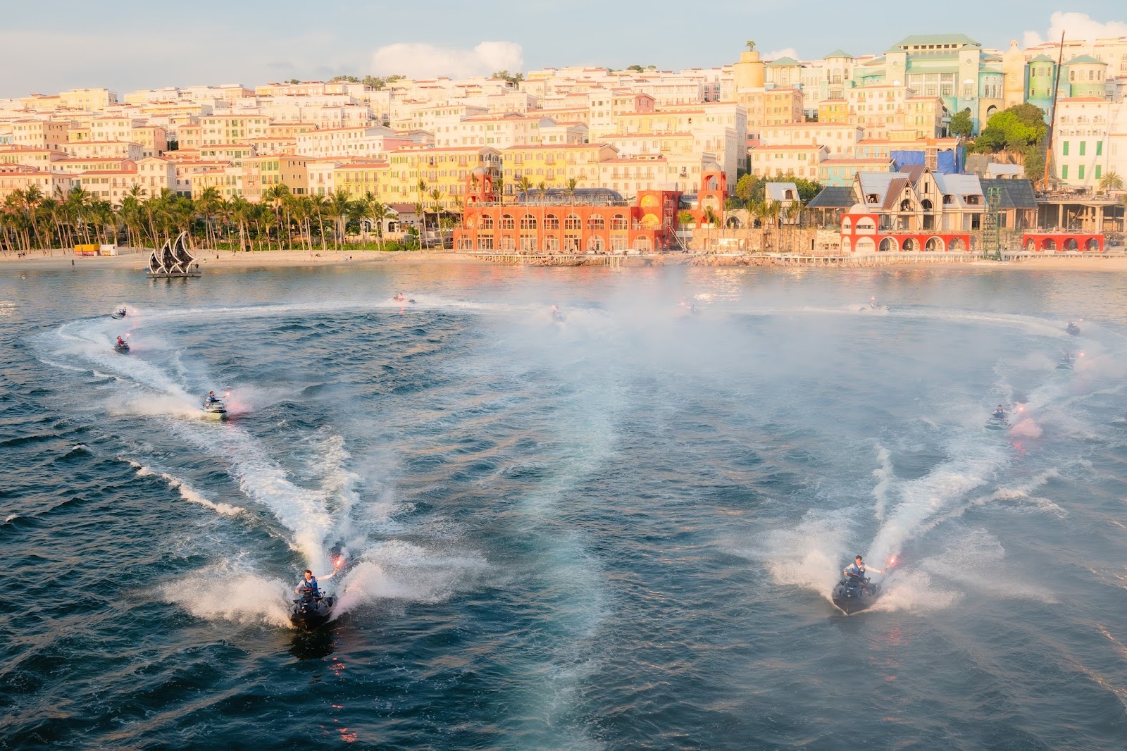 Những tiết mục mãn nhãn của show Awaken Sea