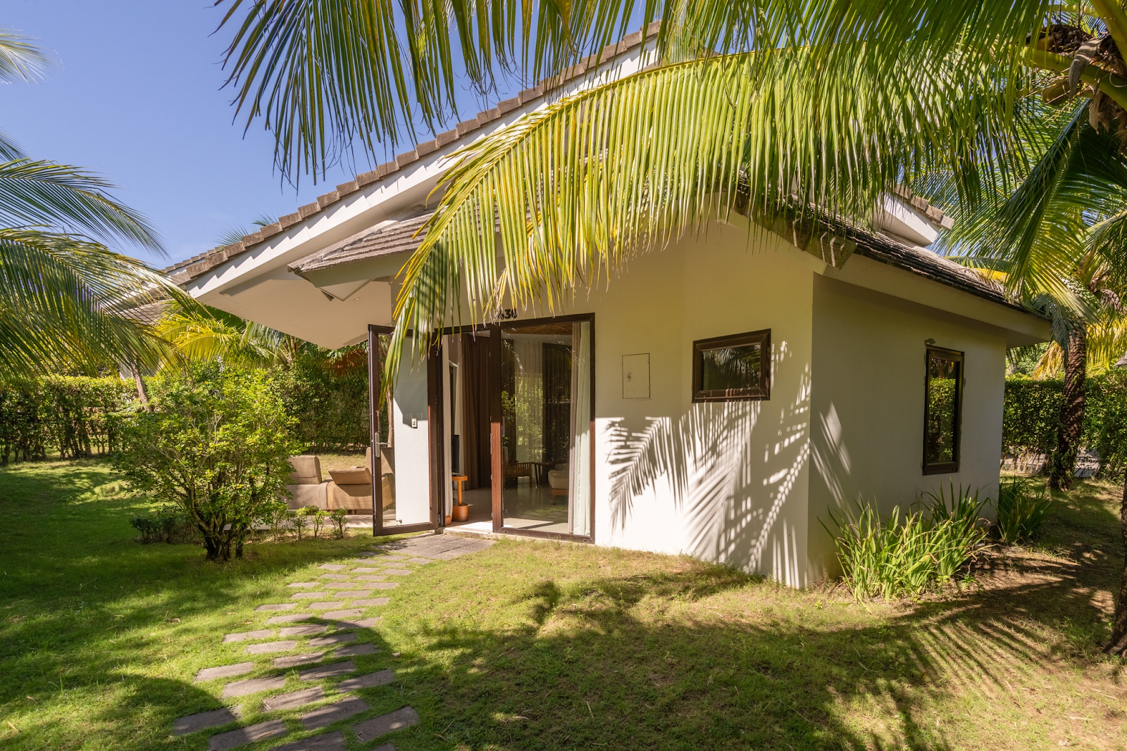 Biệt thự được thiết kế hình vỏ sò tại The Shell Resort & Spa Phú Quốc