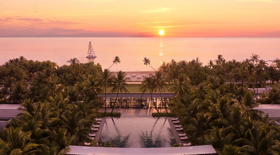 Regent Phu Quoc sở hữu view biển và khung cảnh hoàng hôn đẹp lộng lẫy