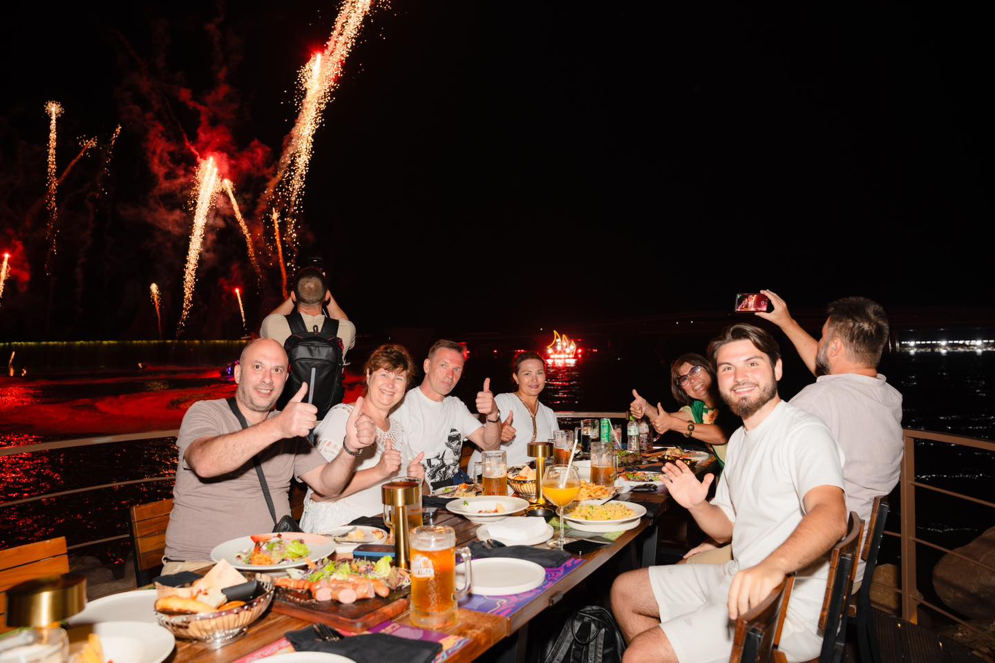 Hải sản tươi ngon kết hợp bia thủ công Đức thu hút nhiều du khách ghé thăm nhà hàng Sun Bavaria GastroPub (Nguồn: Sưu tầm)