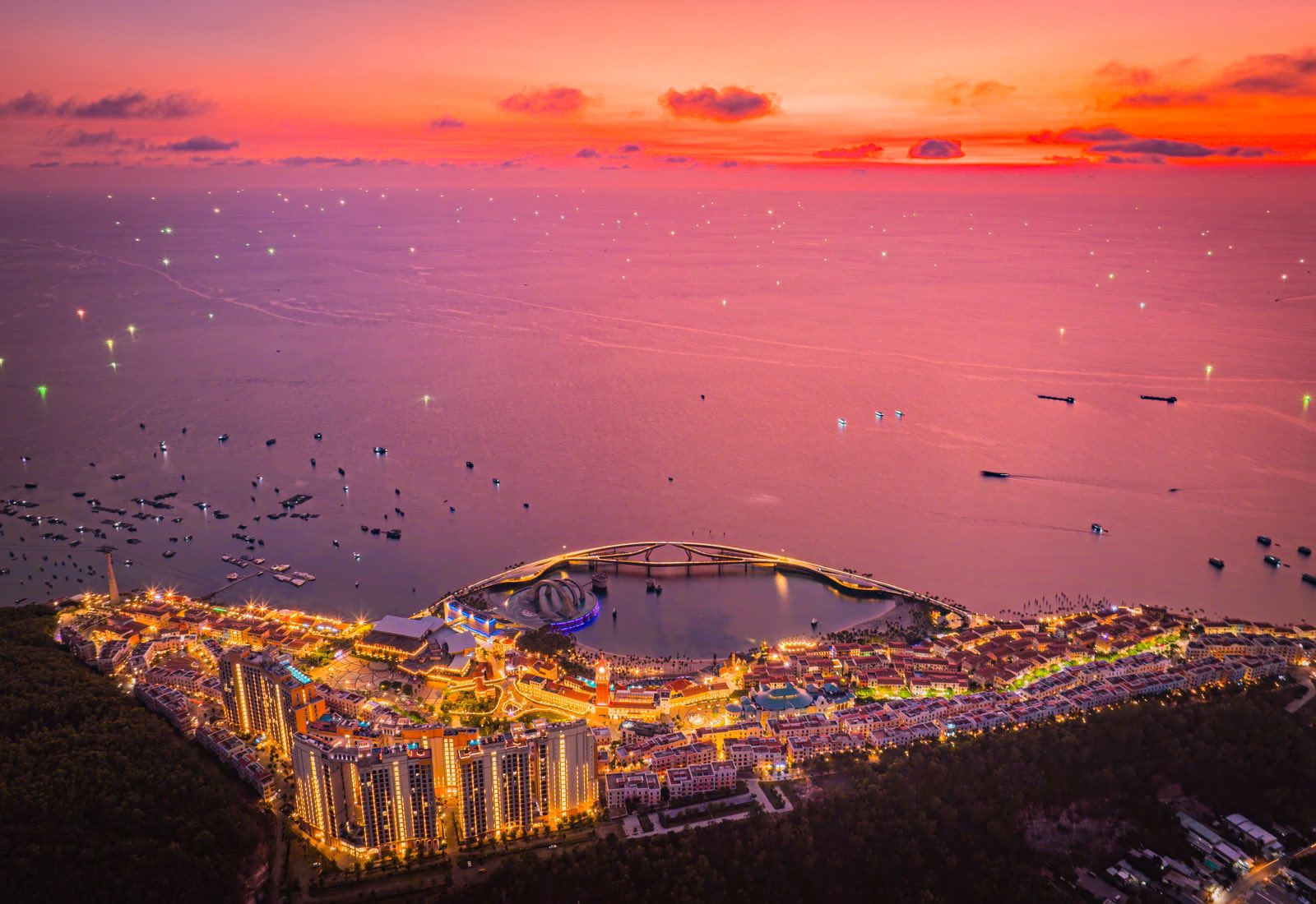 Phú Quốc đang trở thành nơi hội tụ của những di sản kiến trúc nhân loại