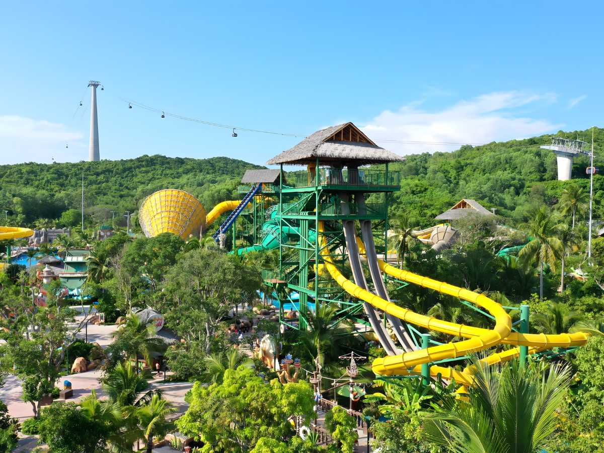 Sun World Hon Thom là khu vui chơi giải trí nổi bật tại phía Nam đảo Phú Quốc