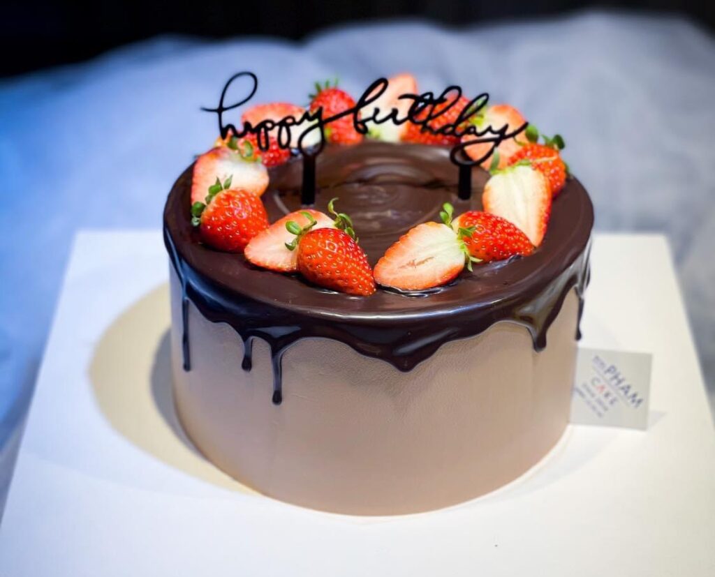 Những chiếc bánh sinh nhật ngọt ngào của tiệm bánh Thu Hiền