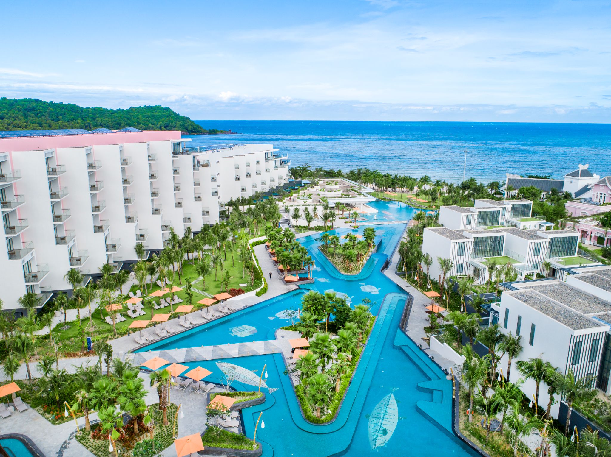 Bể bơi vô cực mang đến những bức ảnh tuyệt đẹp được yêu thích tại Premier Residences Phu Quoc Resort (Nguồn: Sưu tầm)