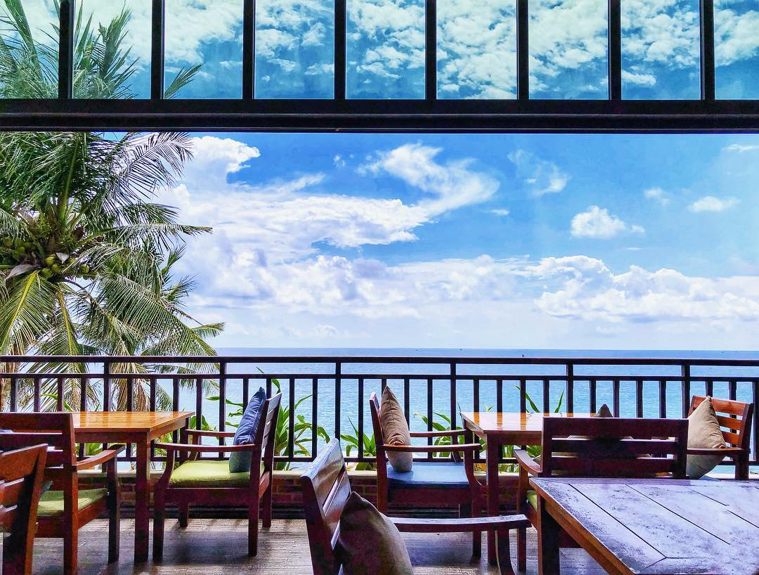 Nhà hàng Xin Chào Phú Quốc với view hướng biển thoáng đãng