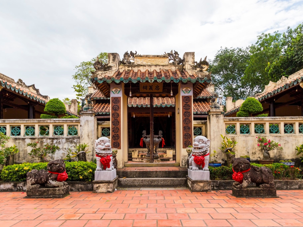 Lễ giỗ được tổ chức trang nghiêm tại đền thờ họ Mạc tại Hà Tiên