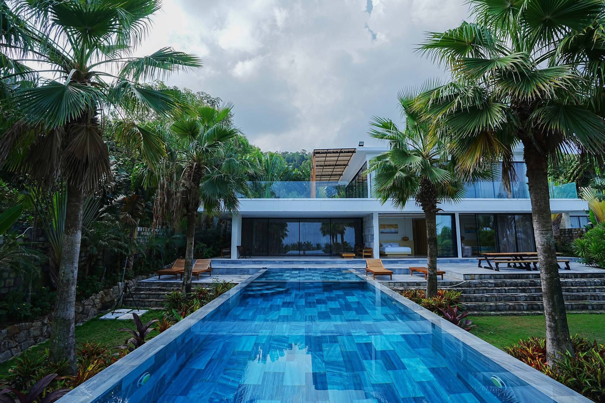 Thiết kế hiện đại và tiện nghi của Kiwuki Luxury Villa