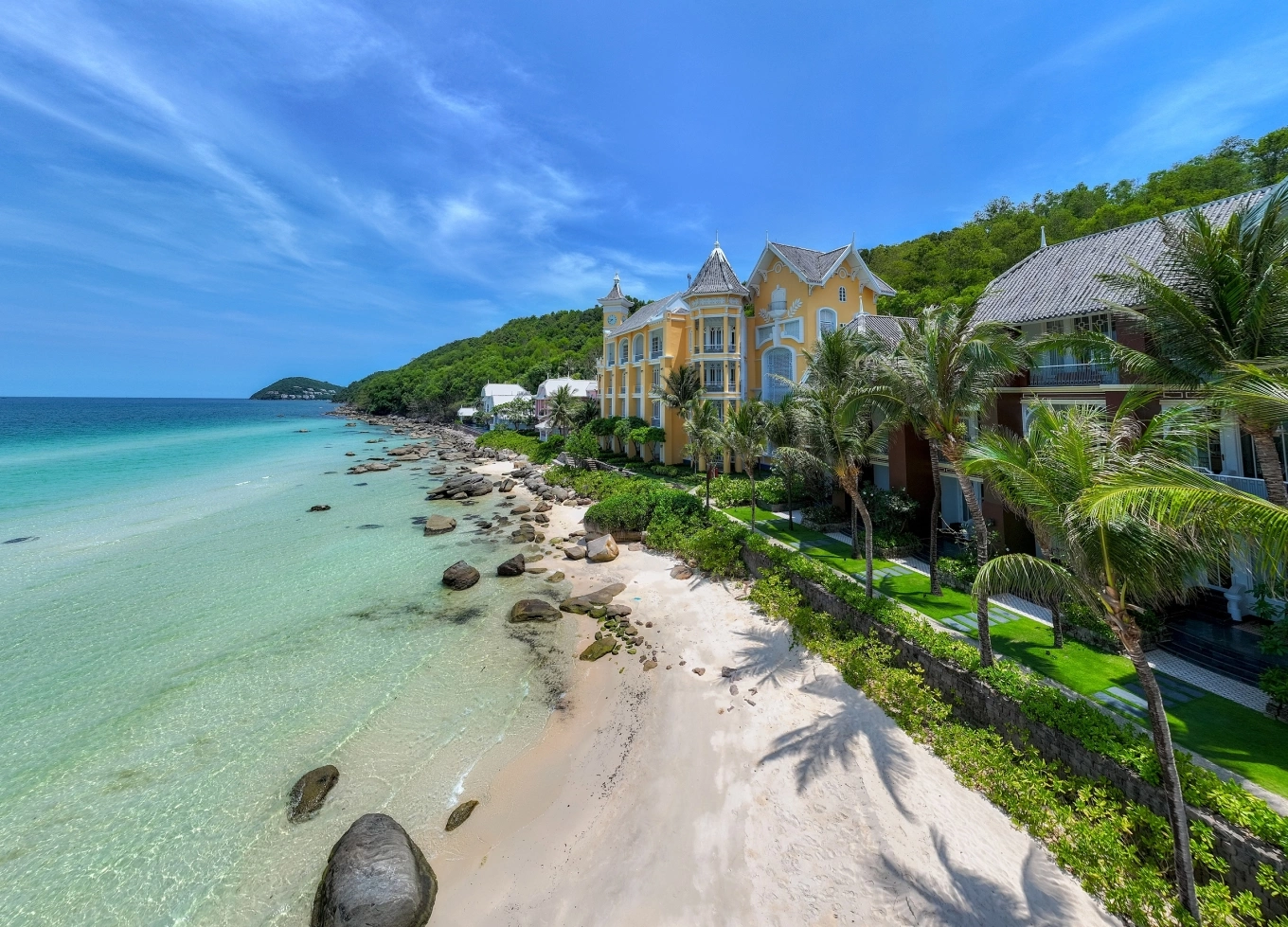 The peaceful scenery at Kem Beach