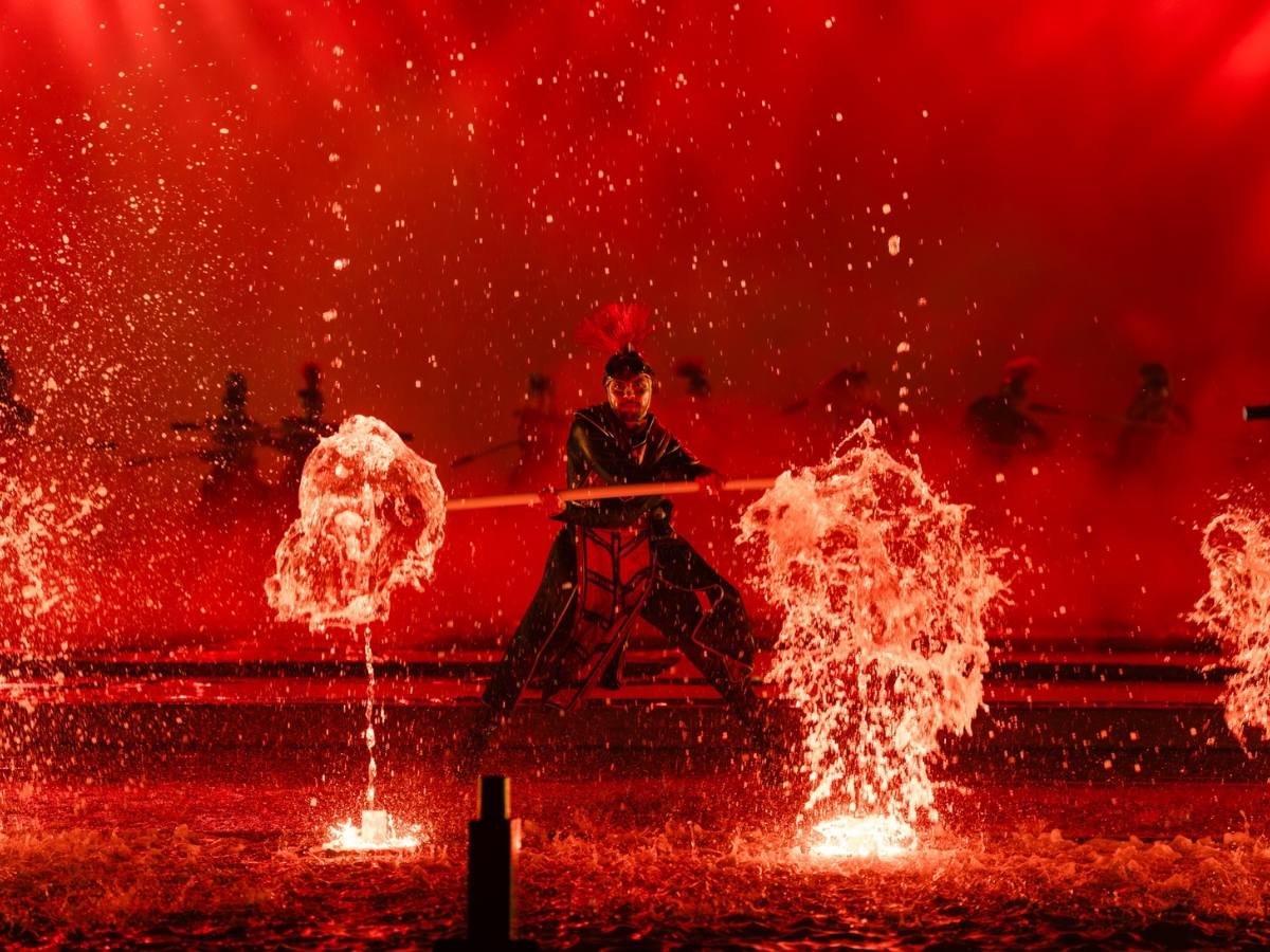 Mãn nhãn với những show diễn được đầu tư hoành tráng