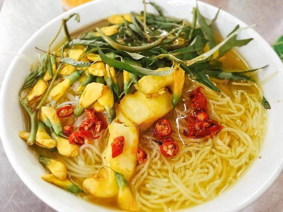 Trong bản đồ ẩm thực miền Tây, bún cá Châu Đốc được xem là một trong những món tiêu biểu nhất của An Giang