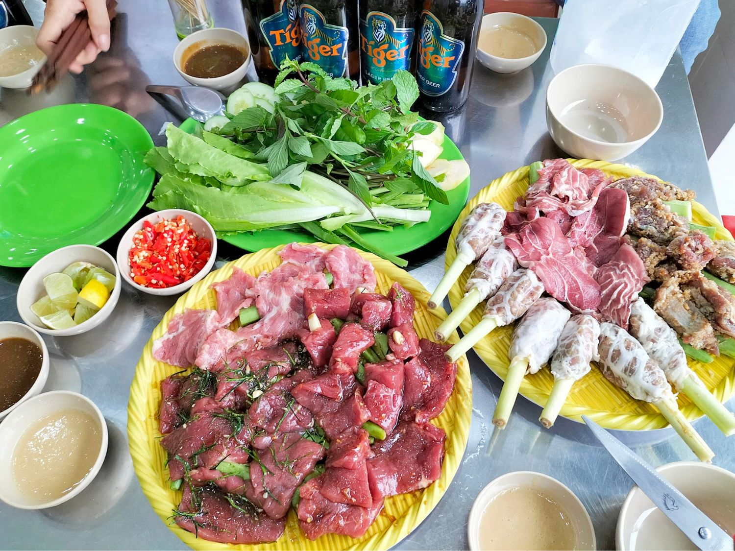 Quán bò 7 món Tư Thiêng cực kỳ nổi tiếng