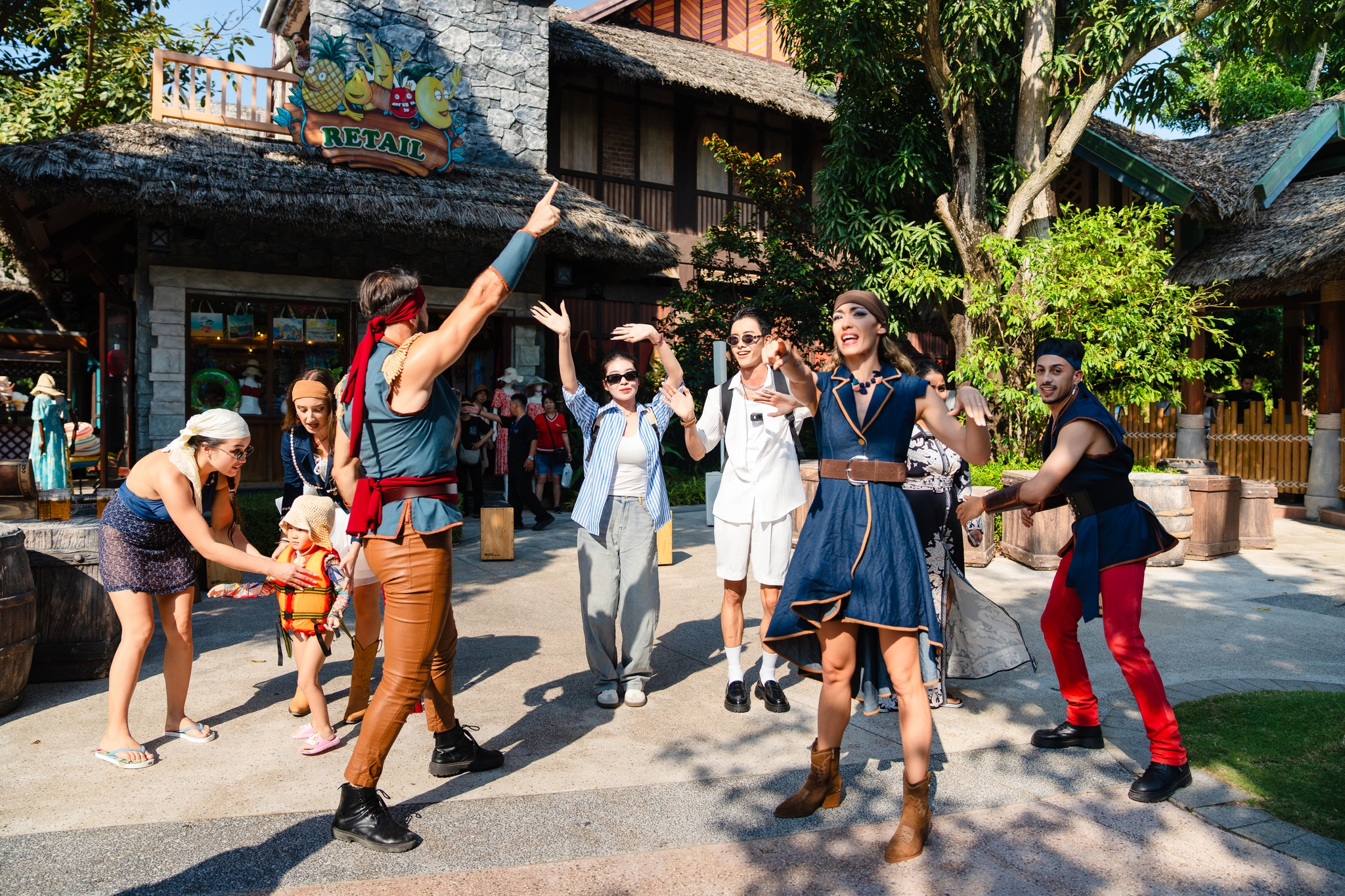 Không khí nhiệt đới sôi động tại Sun World Hon Thom