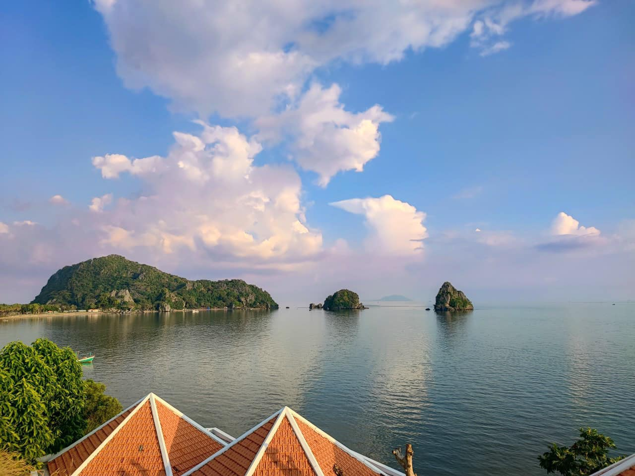 Khung cảnh nên thơ, yên bình tại Hòn Trẹm An Giang