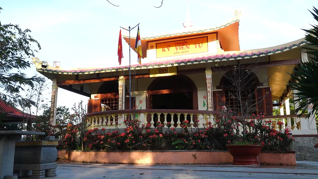 Chùa Hòn Quéo là công trình tâm linh lâu đời và linh thiêng của An Giang