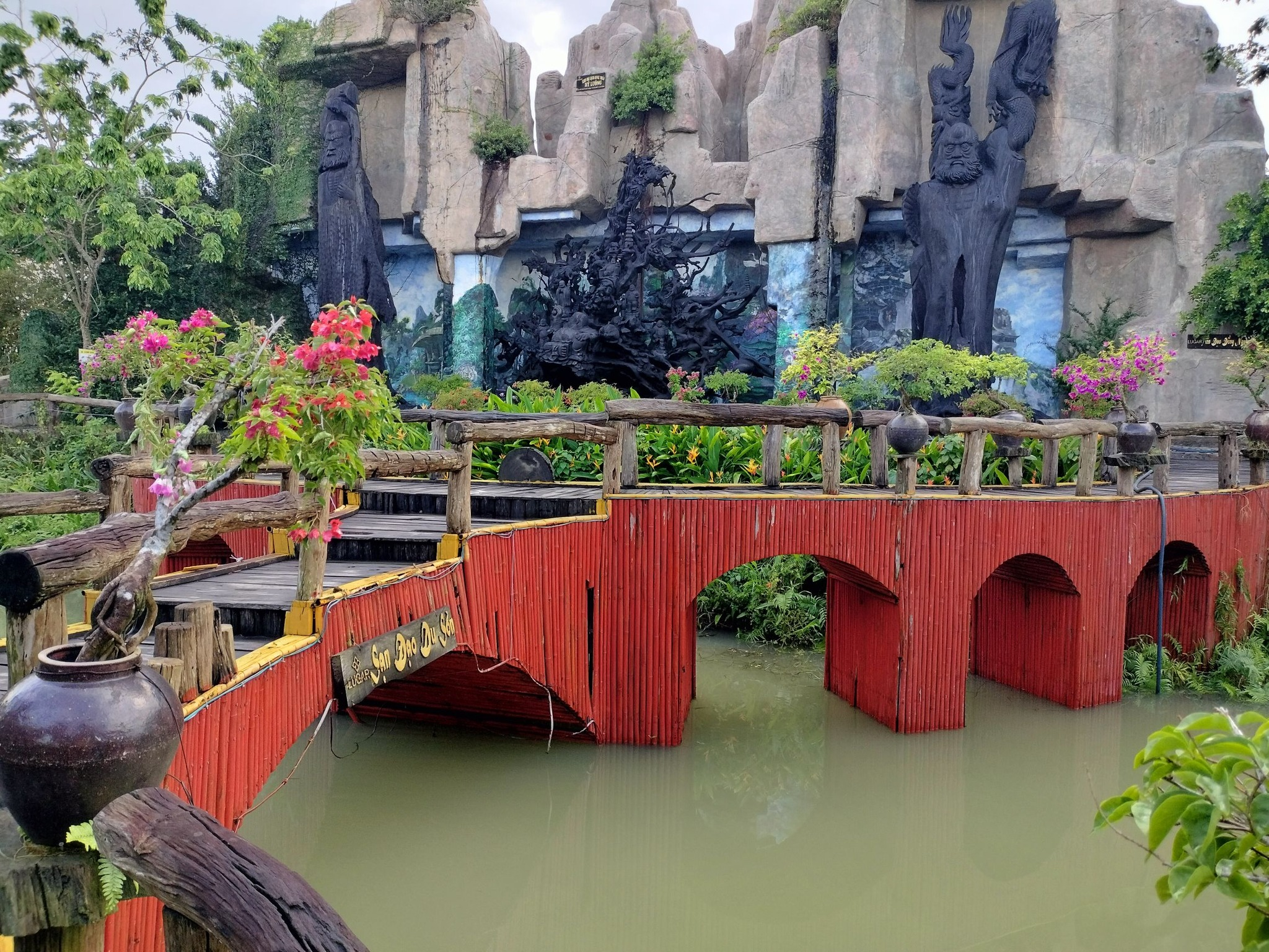 Khung cảnh thanh bình tại khu du lịch sinh thái Mỹ Luông