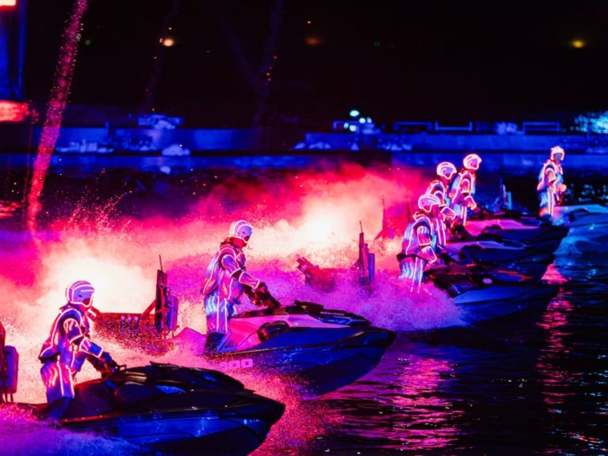 Symphony of the Sea captivates audiences with thrilling Jetski performances and dazzling visual effects.