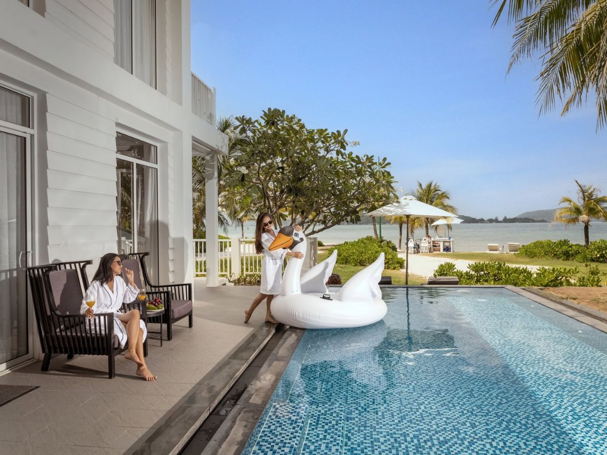 Không gian biệt thự hướng biển cùng hồ bơi riêng là nơi lý tưởng cho những buổi tiệc riêng tư tại Premier Village Phu Quoc Resort. (Nguồn: Sưu tầm)