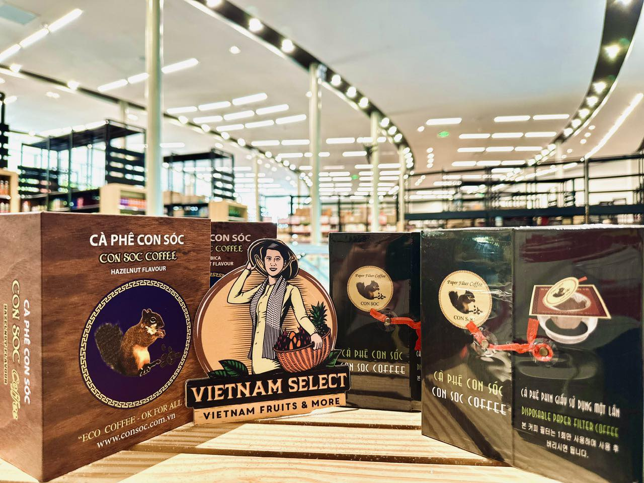 Cà phê là sản phẩm được nhiều du khách quốc tế ưa chuộng và mua về làm quà