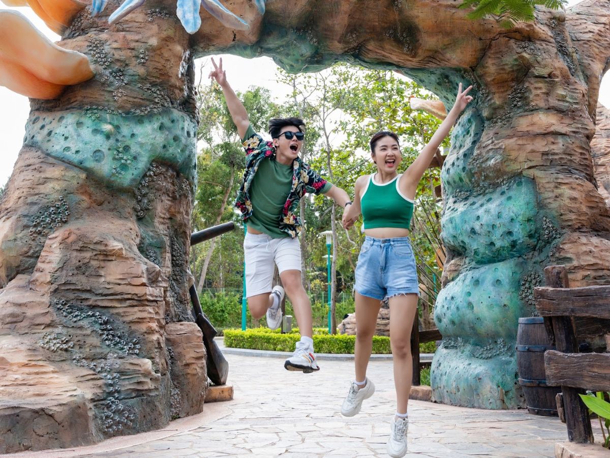 Không gian tại Làng Exotica thiết kế theo phong cách phiêu lưu, trở thành điểm check in yêu thích của nhiều du khách khi đến Hòn Thơm. (Nguồn: Sưu tầm)