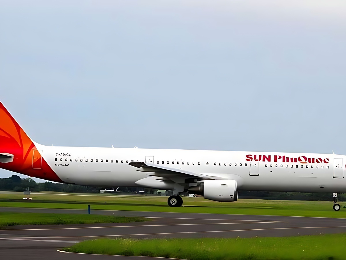 Ngoài website, vé Sun PhuQuoc Airways có thể đặt qua ứng dụng trung gian hoặc đại lý du lịch.