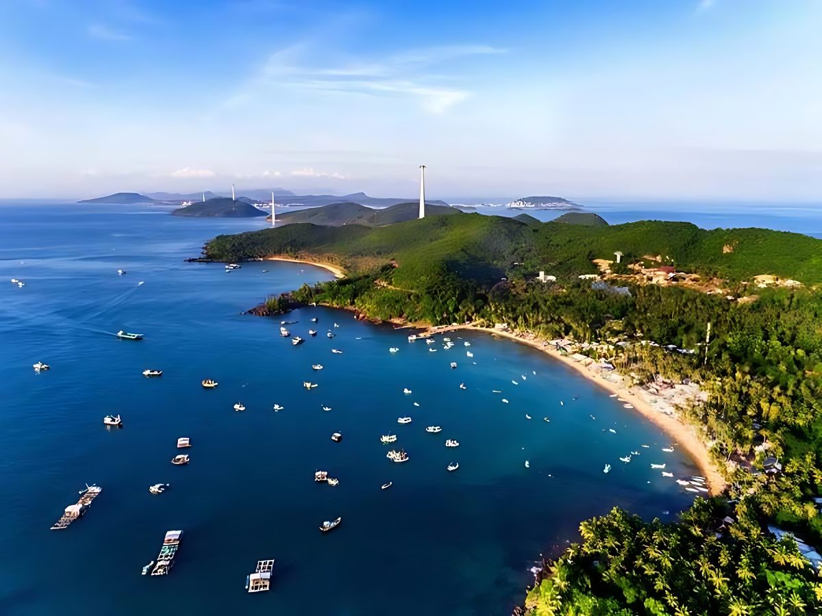 Du khách nghỉ dưỡng tại Phú Quốc và khám phá văn hóa Penang