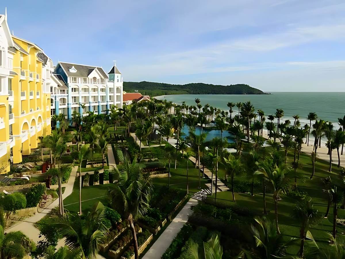 JW Marriott Phu Quoc Emerald Bay Resort tại Bãi Kem