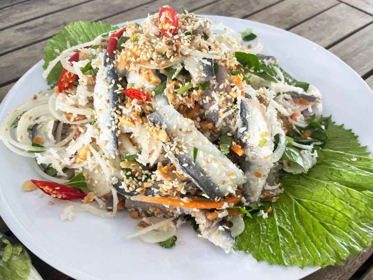 Gỏi cá trích Phú Quốc tươi ngon