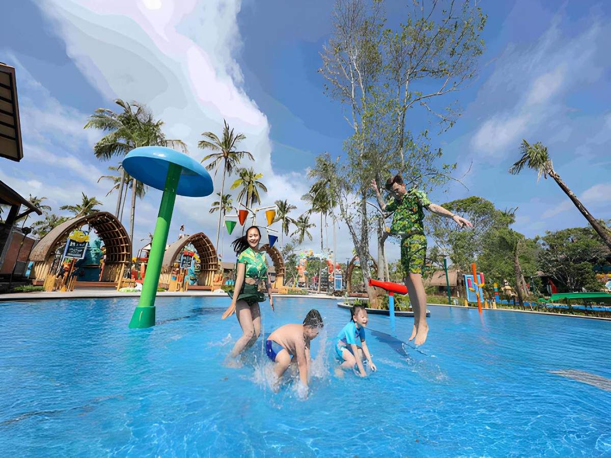Máy bay hạ cánh xuống Phú Quốc giữa khung cảnh biển đảo