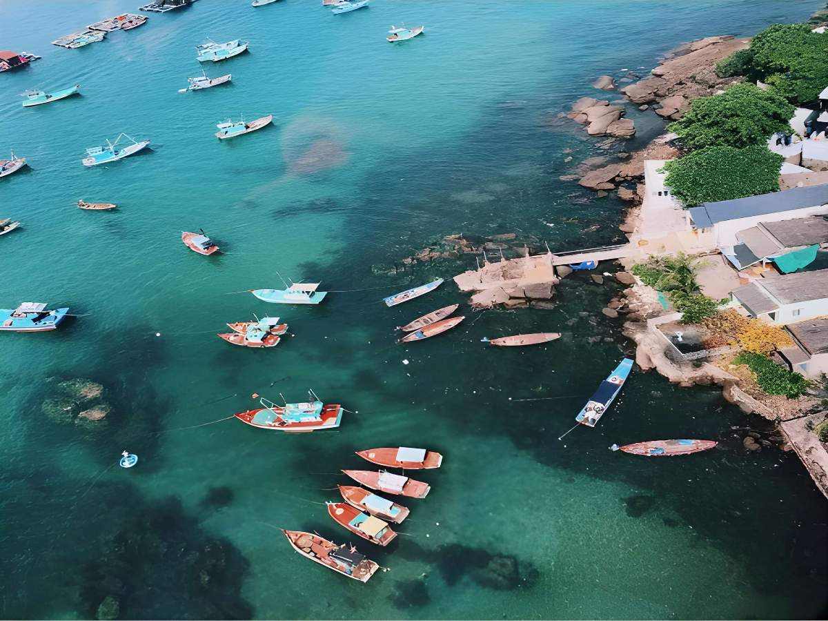 Gia đình trải nghiệm không gian vui chơi ngoài trời tại Hòn Thơm