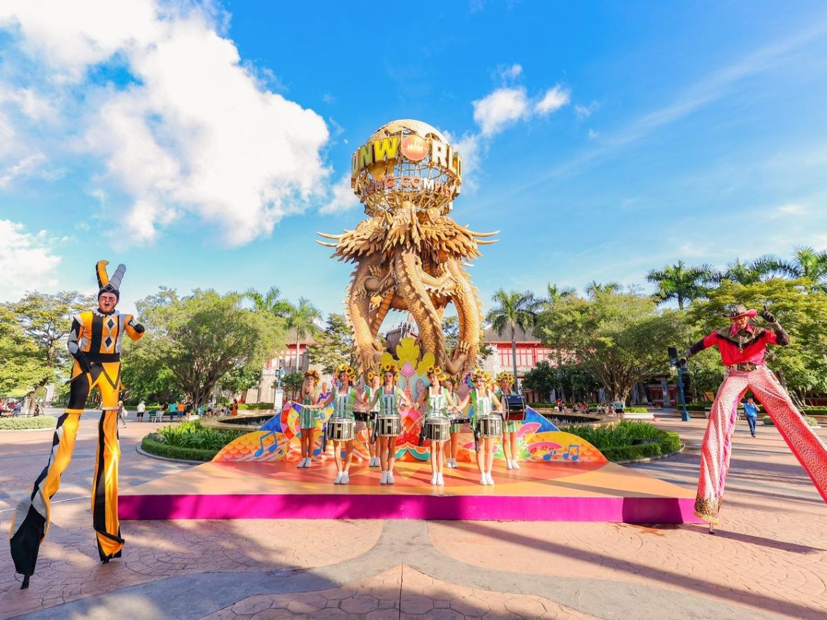 cong-vien-rong-noi-thu-hut-hang-tram-nghin-khach-du-lich-moi-nam