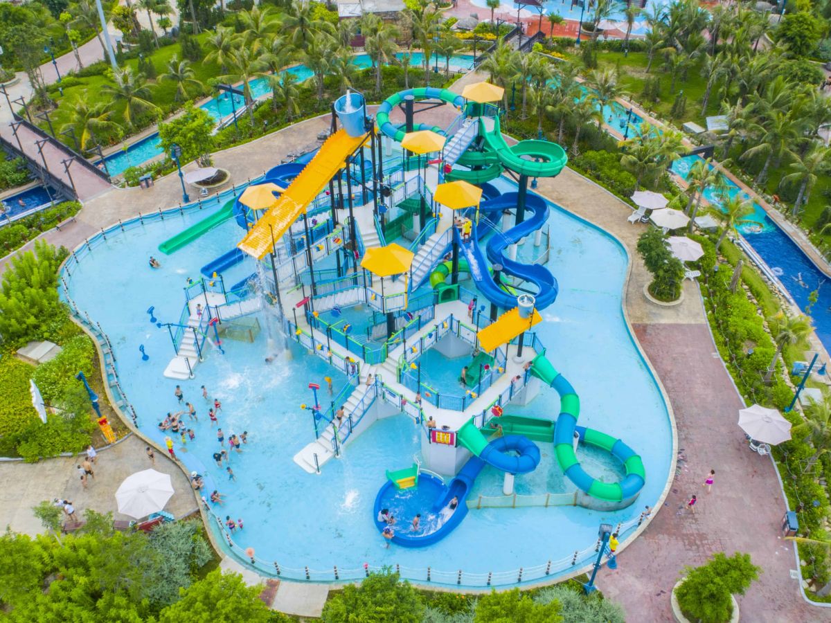 4-Cong-vien-nuoc-Typhoon-Water-Park.jpg