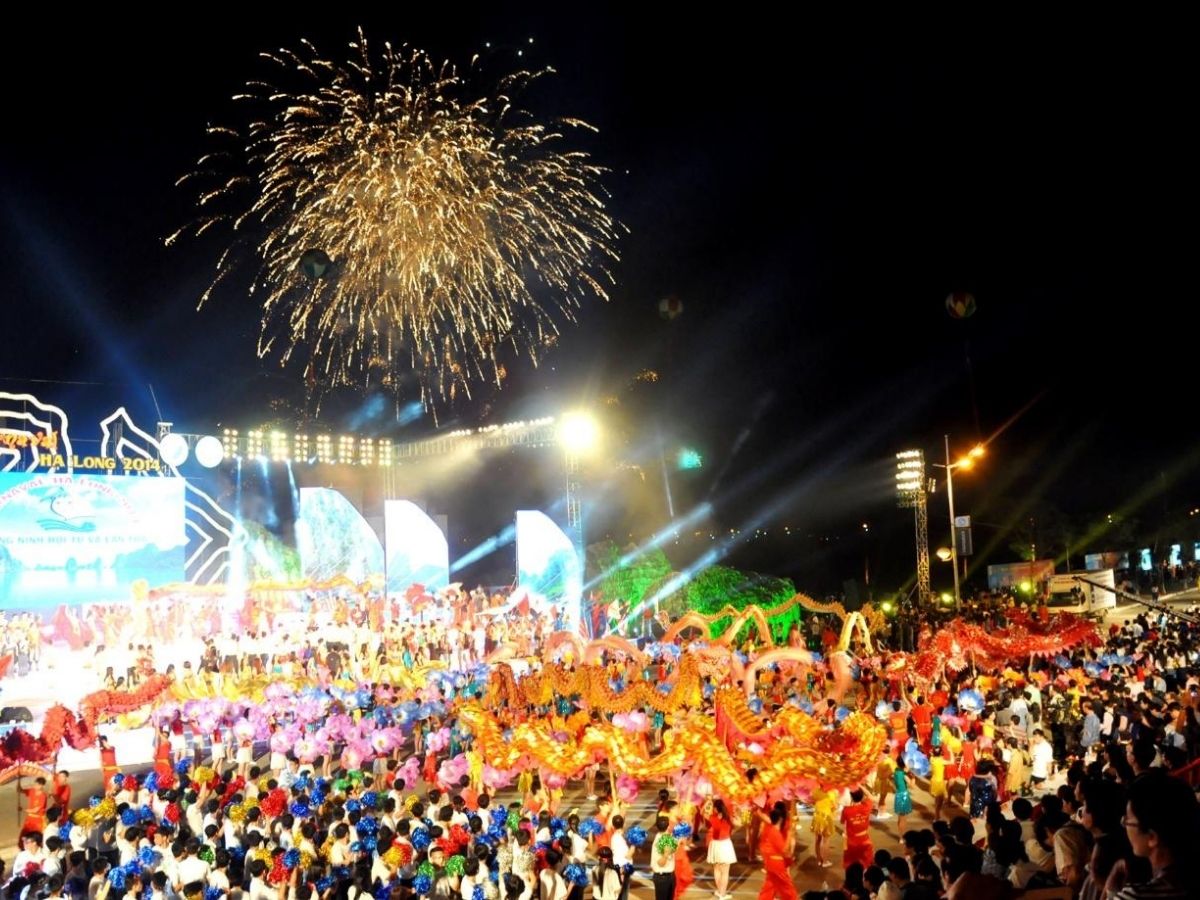 6-quang-truong-sun-carnival-Ha-Long.jpg