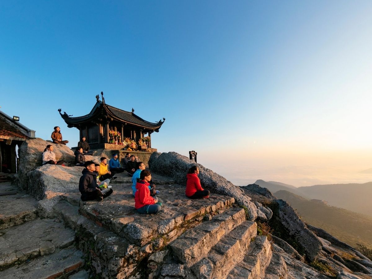 Chuẩn bị tốt các vật dụng giúp cho chuyến đi du lịch Yên Tử 1 ngày thêm trọn vẹn.