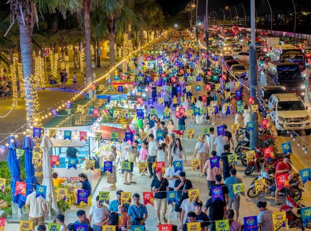 Chợ đêm Vui-fest