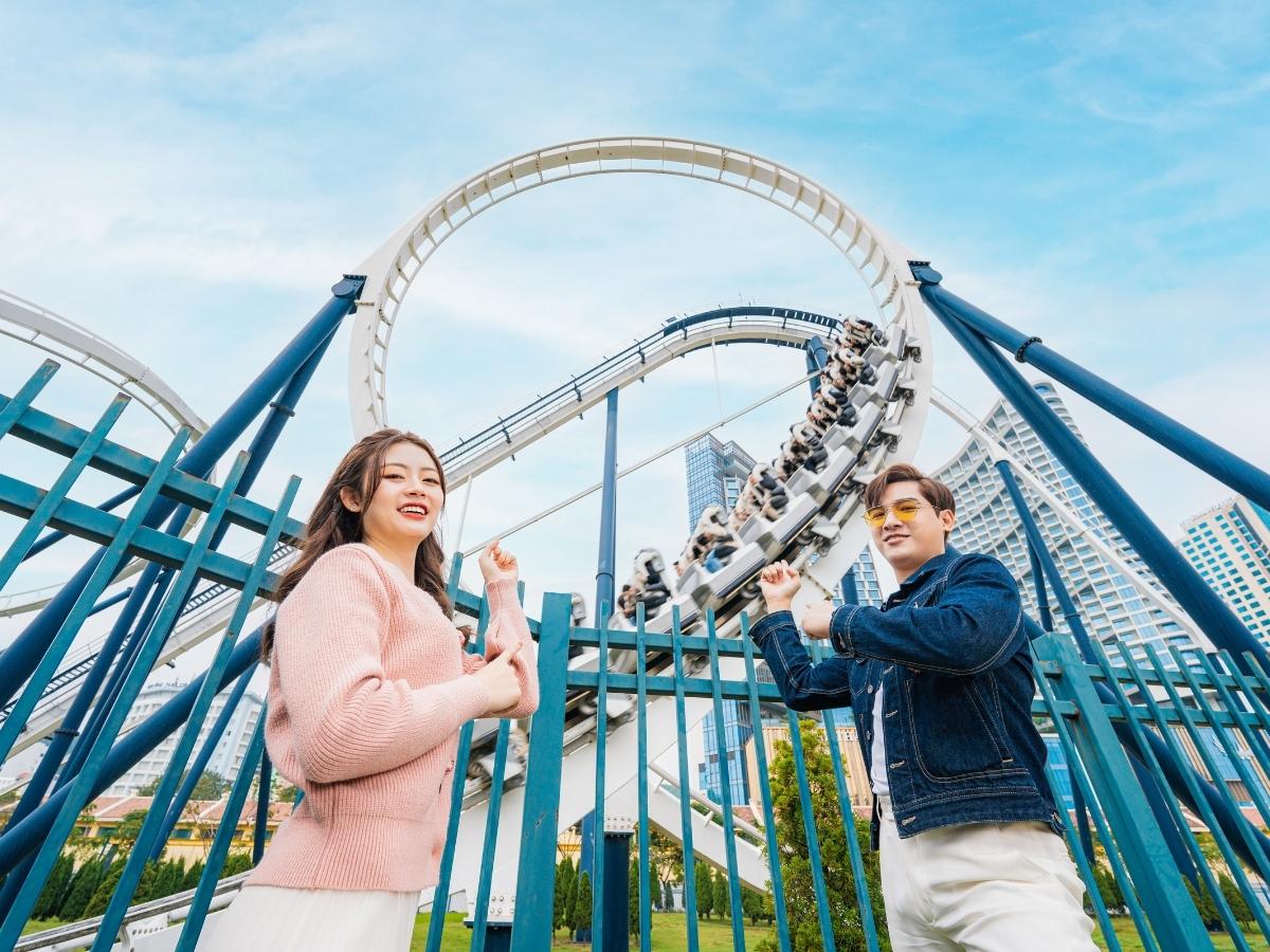 Nếu bạn có thêm một buổi hoặc nửa ngày, có thể kết hợp ghé Sun World Ha Long trên đường trở về.