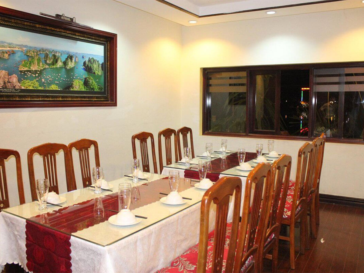 Tổng quan về nhà hàng Hoàng Quân Quảng Ninh. (Nguồn: Sưu tầm)